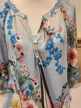 Figueroa & Flower Light Blue Floral Button-Front Blouse with Matching Tank Top L